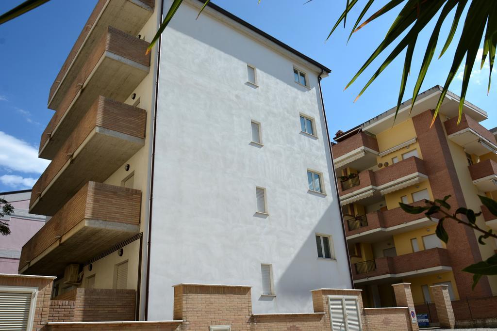 Stella Marina Διαμέρισμα Alba Adriatica Εξωτερικό φωτογραφία